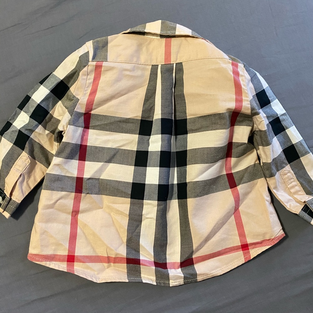 SOLD Burberry Button Up Authentic - Picture 5 of 5